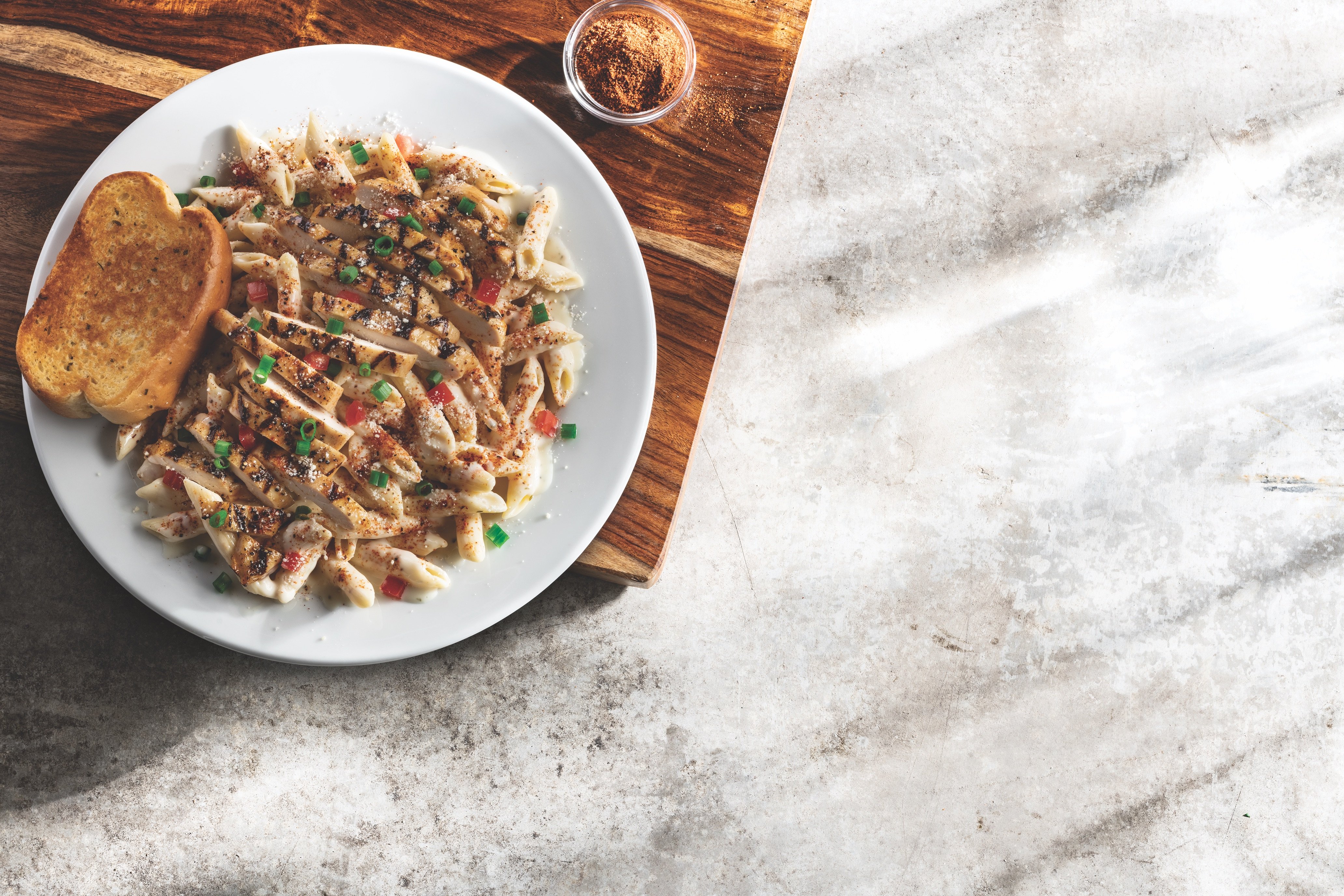 CAJUN CHICKEN PASTA MANNY HIGHRES Q3F19
