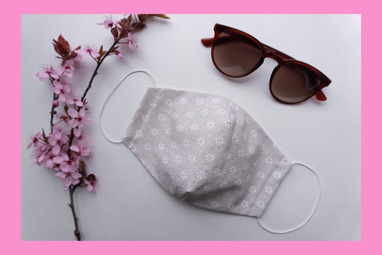 colorful face mask flatlay?width=1280&height=854&fit=crop&auto=webp&dpr=4