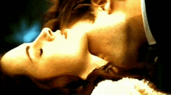 edward cullen bella swangif by Giphy