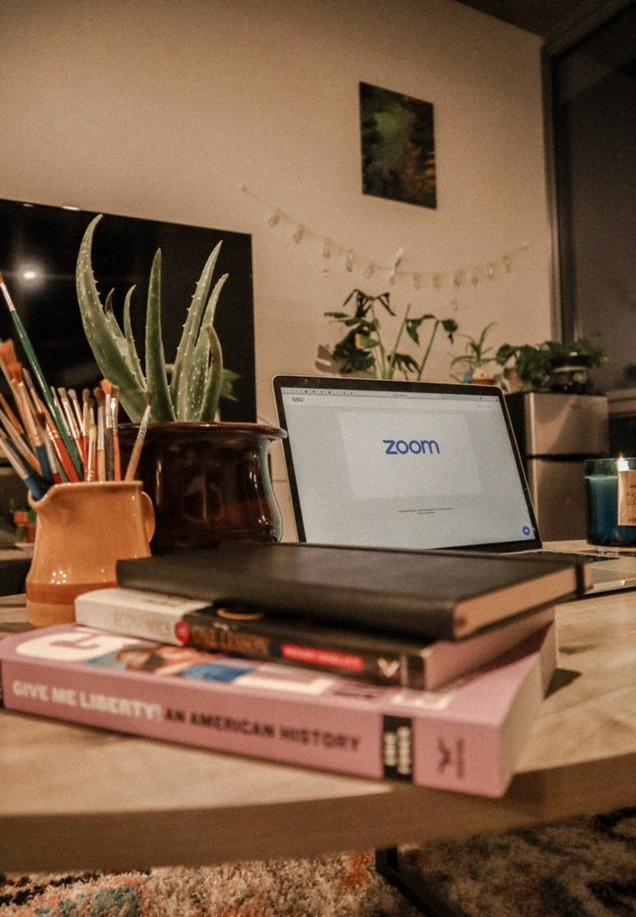 zoom meeting for class by Johanna Sien?width=698&height=466&fit=crop&auto=webp&dpr=4