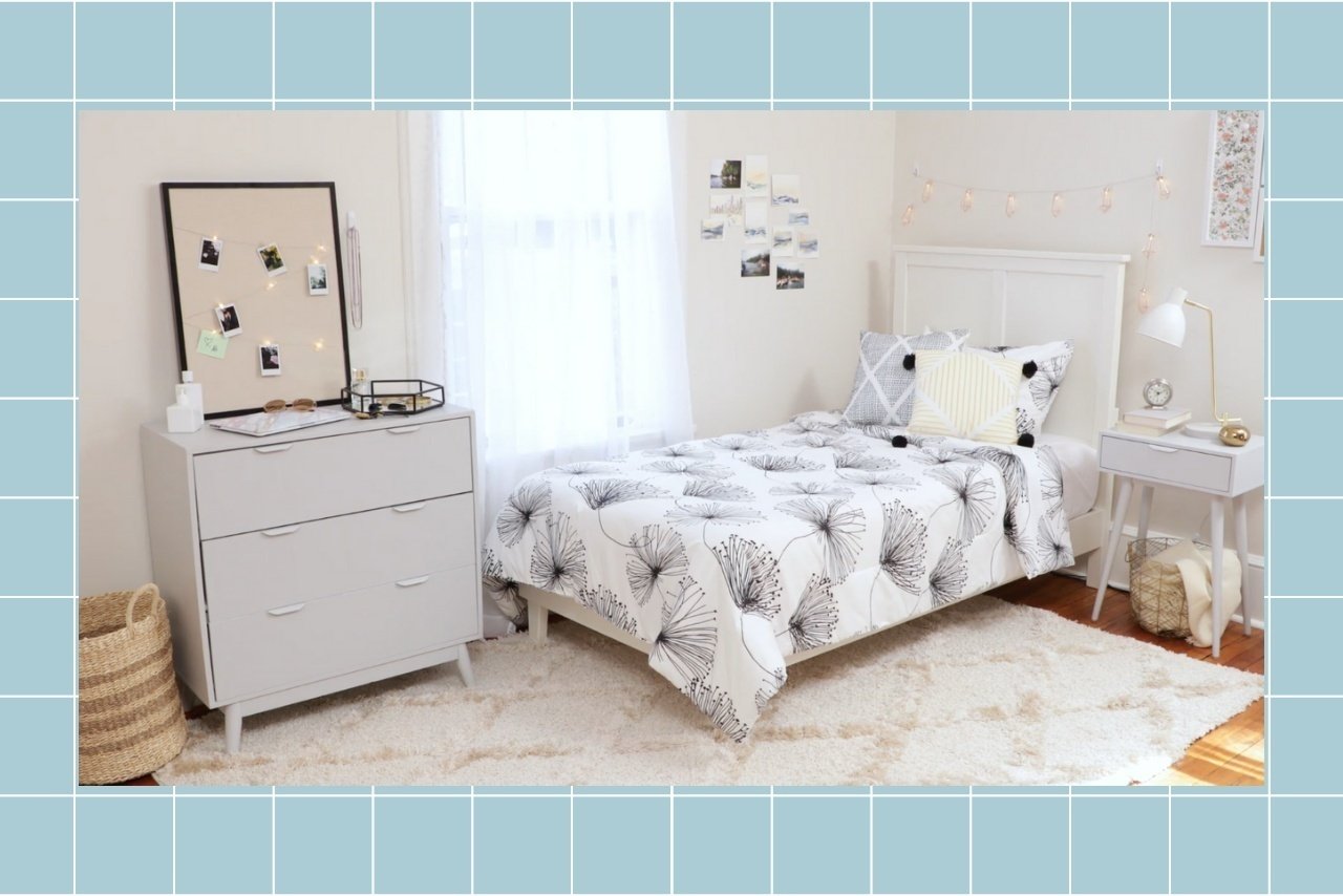 Hero Images with HC Branding 8?width=698&height=466&fit=crop&auto=webp&dpr=4