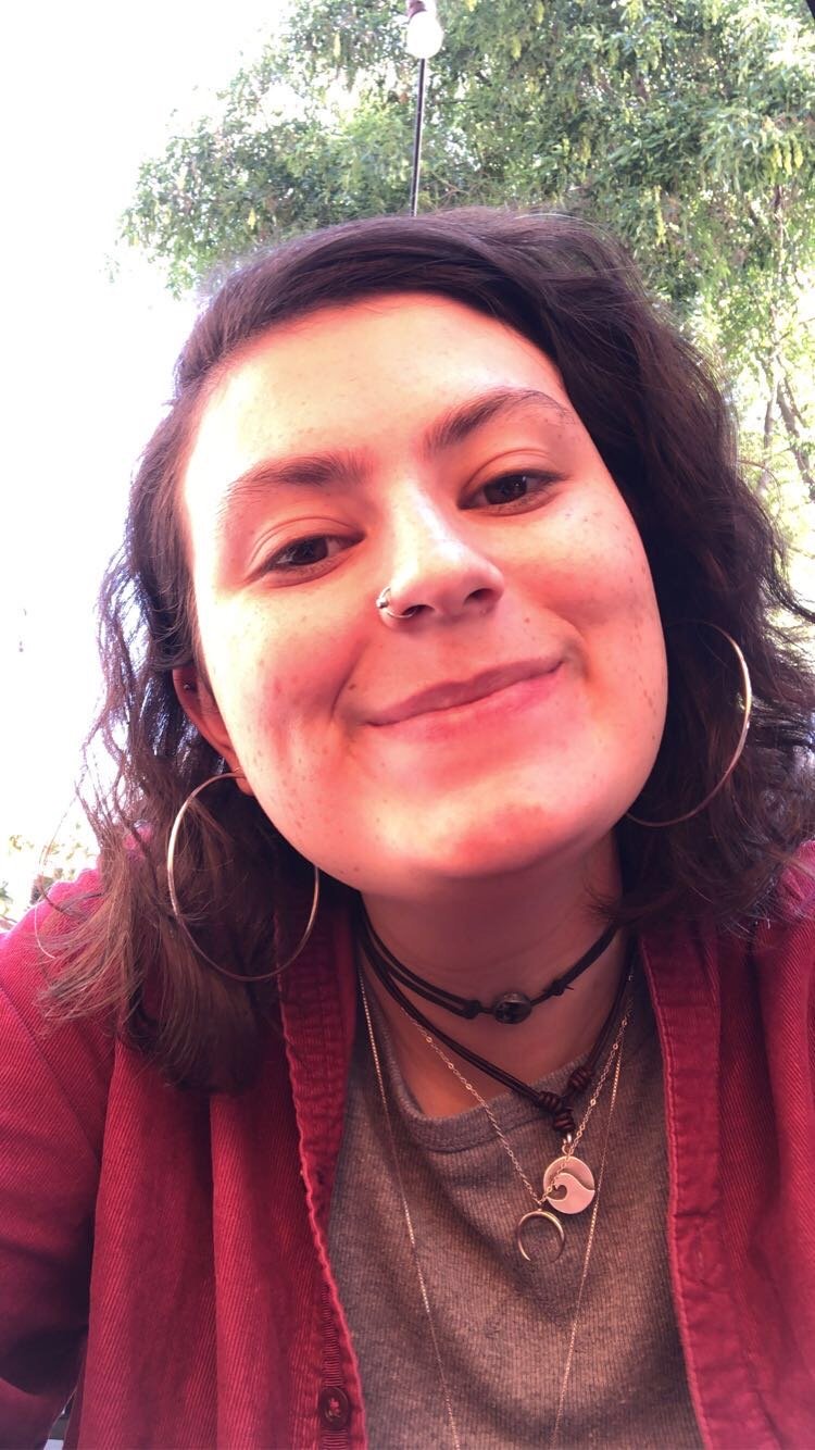 social media assistant Clarah Grossman?width=698&height=466&fit=crop&auto=webp&dpr=4