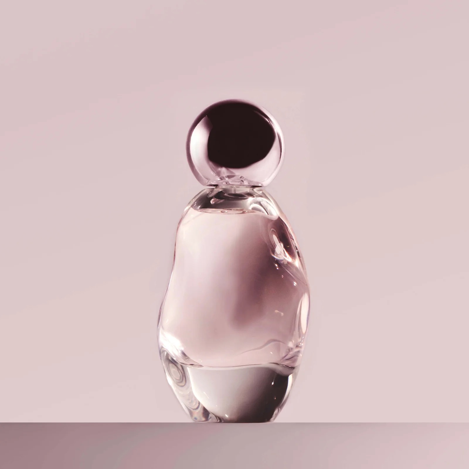 kylie jenner\'s perfume cosmic