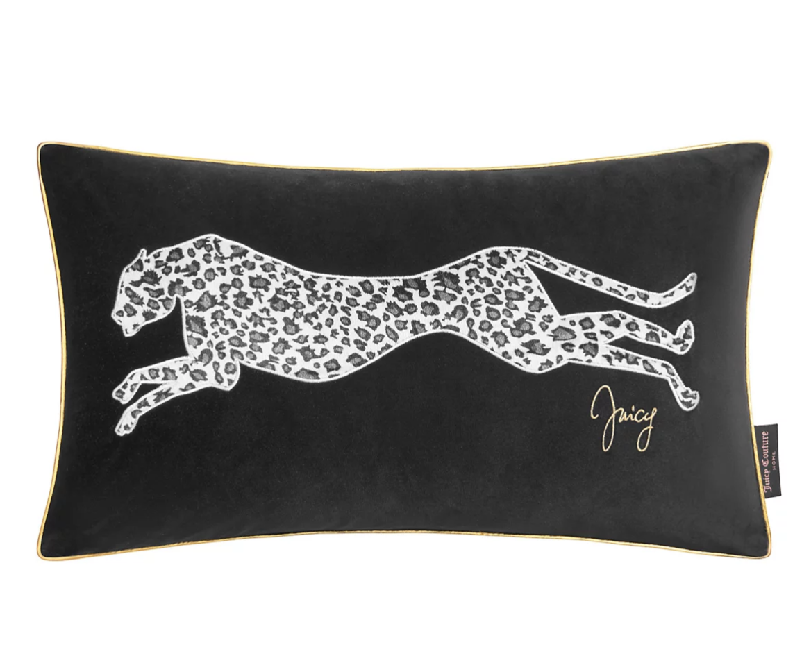 animal print dorm decor