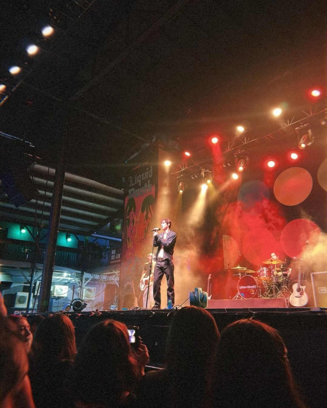 bissettconcert2png by Samantha Whiskeyman?width=698&height=466&fit=crop&auto=webp&dpr=4