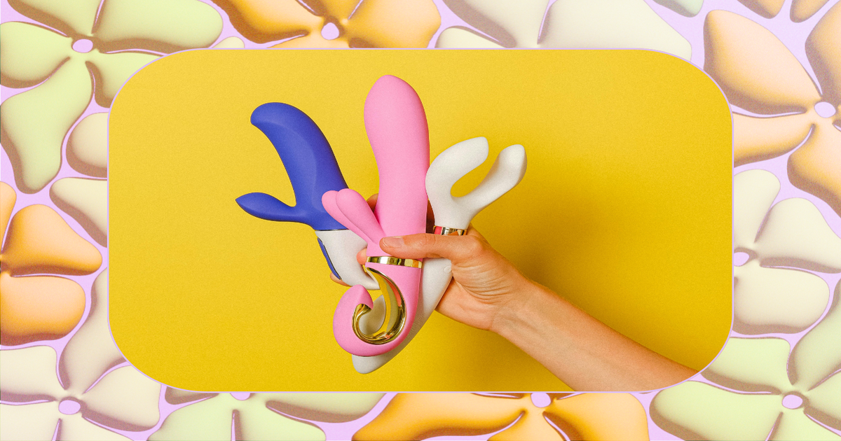 travel with sex toys How to Pack a Vibrator or Adult Toy for a Flight, According to an Expert main image 1