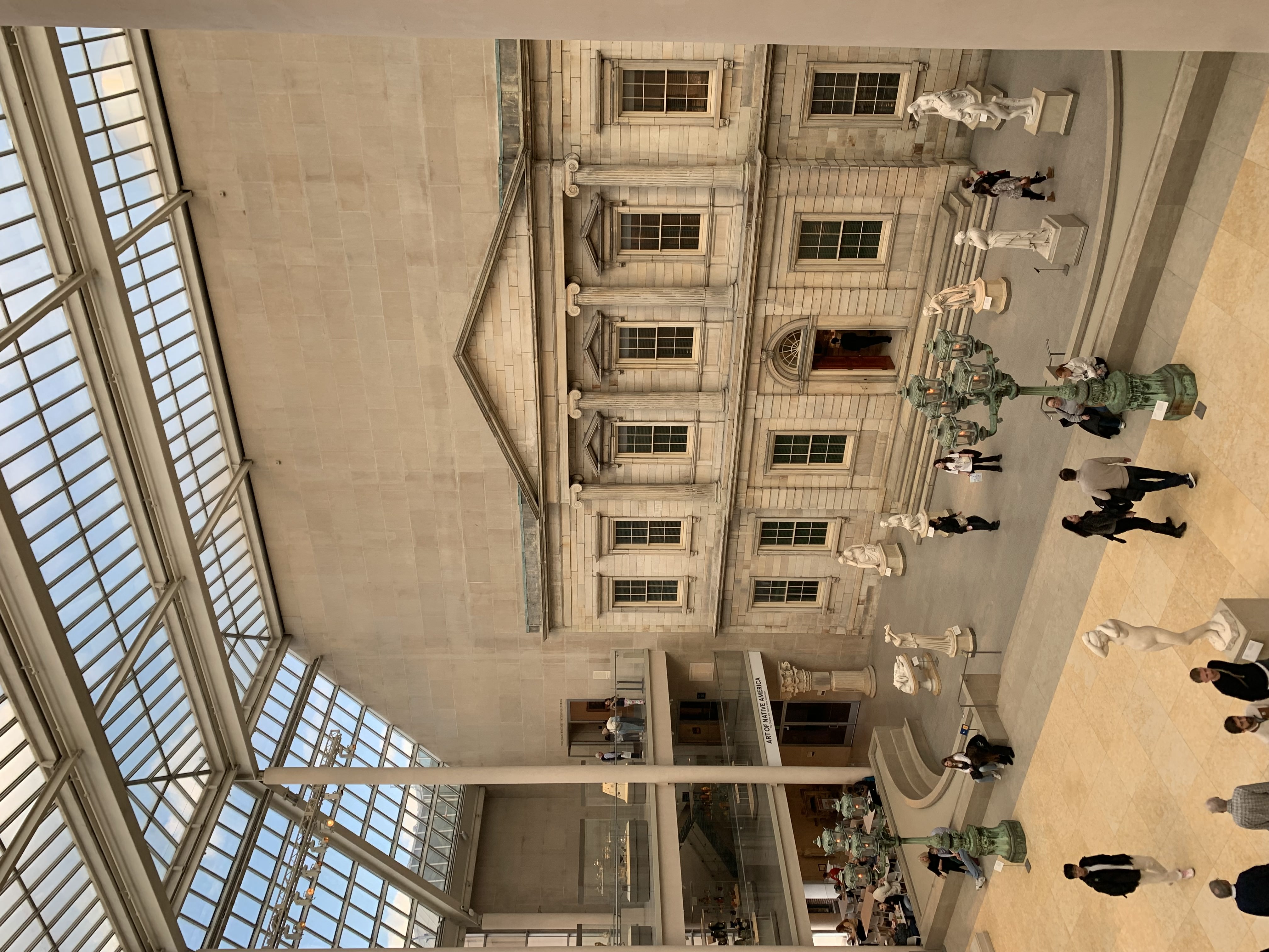 Image of the inside of The Metropolitan Museum of Art