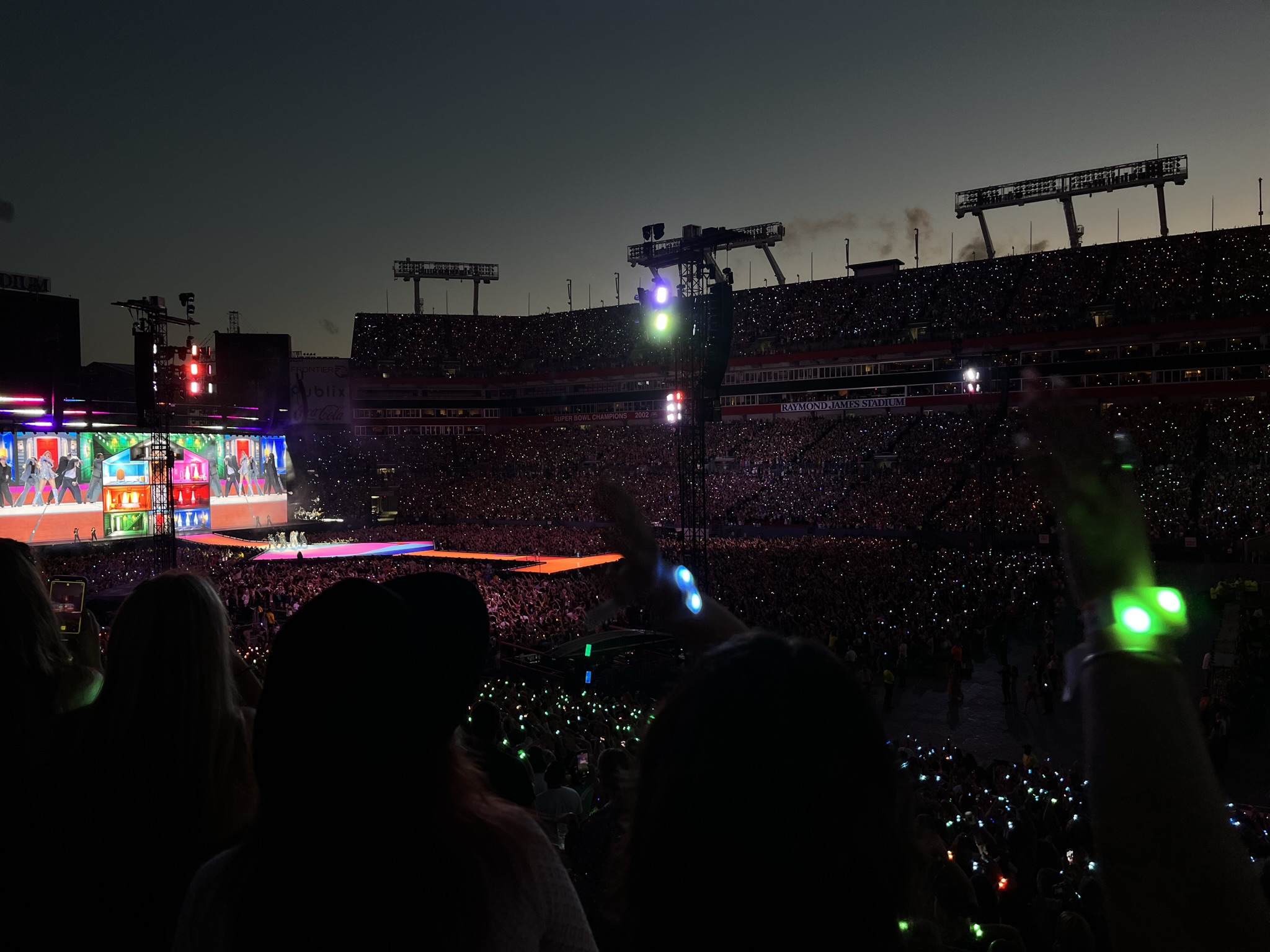 64777d503a3047059e5877036d4fea64jpegjpg by Emma Drauer?width=698&height=466&fit=crop&auto=webp&dpr=4