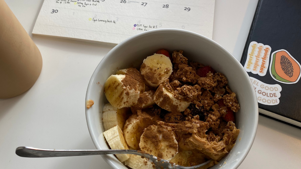 cloppse banana bowlpng by Julia Cloppse