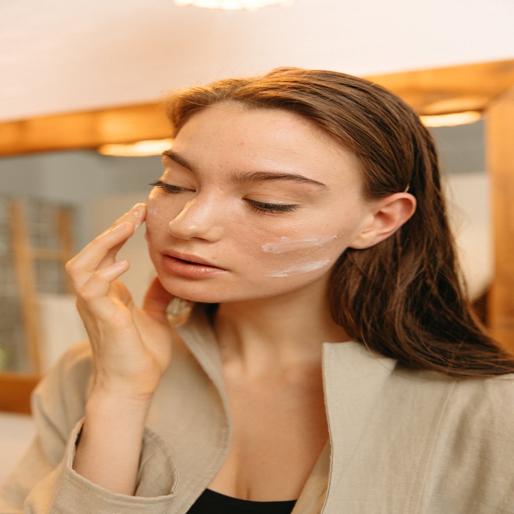 woman doing skincare