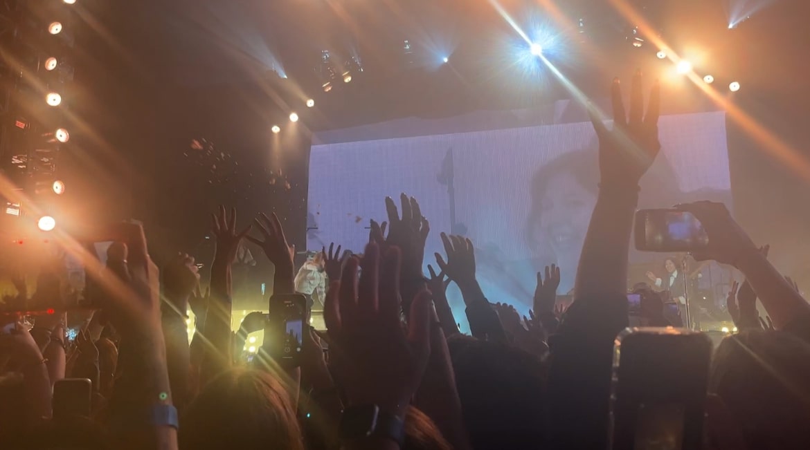 cakejpg by Pariz?width=698&height=466&fit=crop&auto=webp&dpr=4