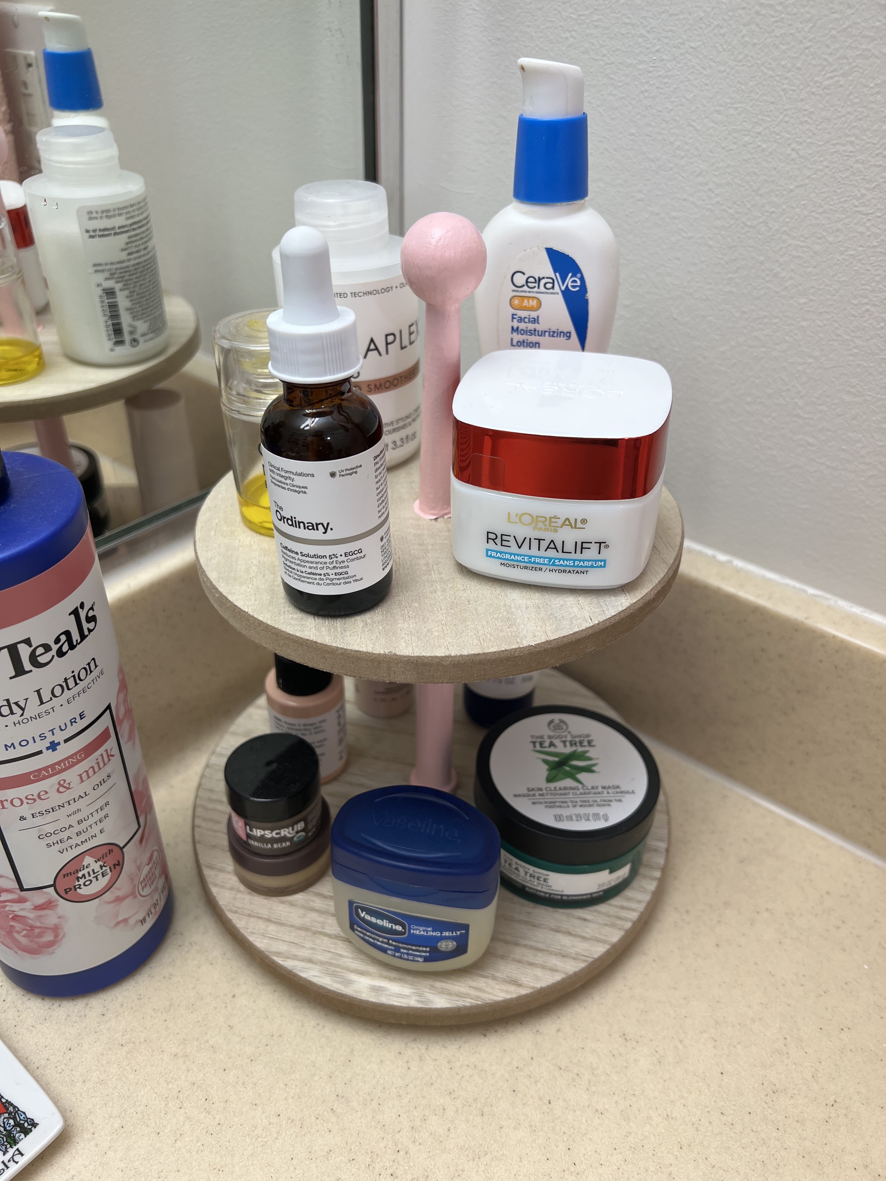 Bathroom display (talked about in article, photo for reference.)