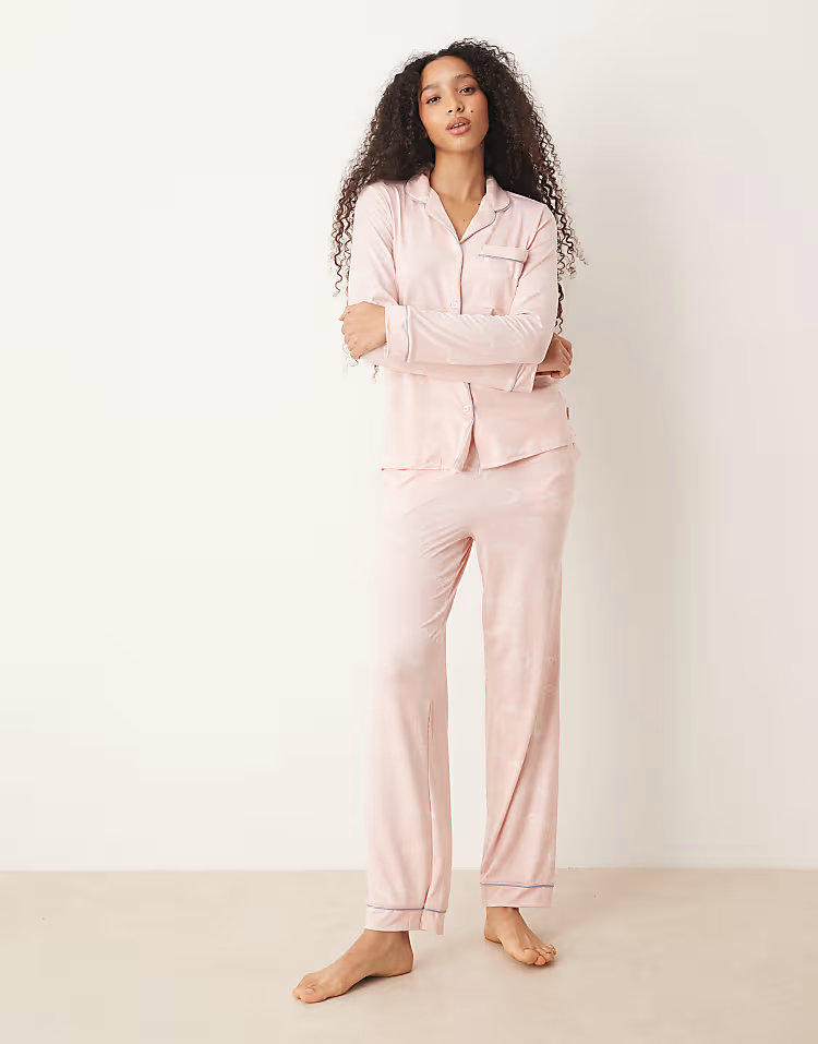 Chelsea Peers poly set