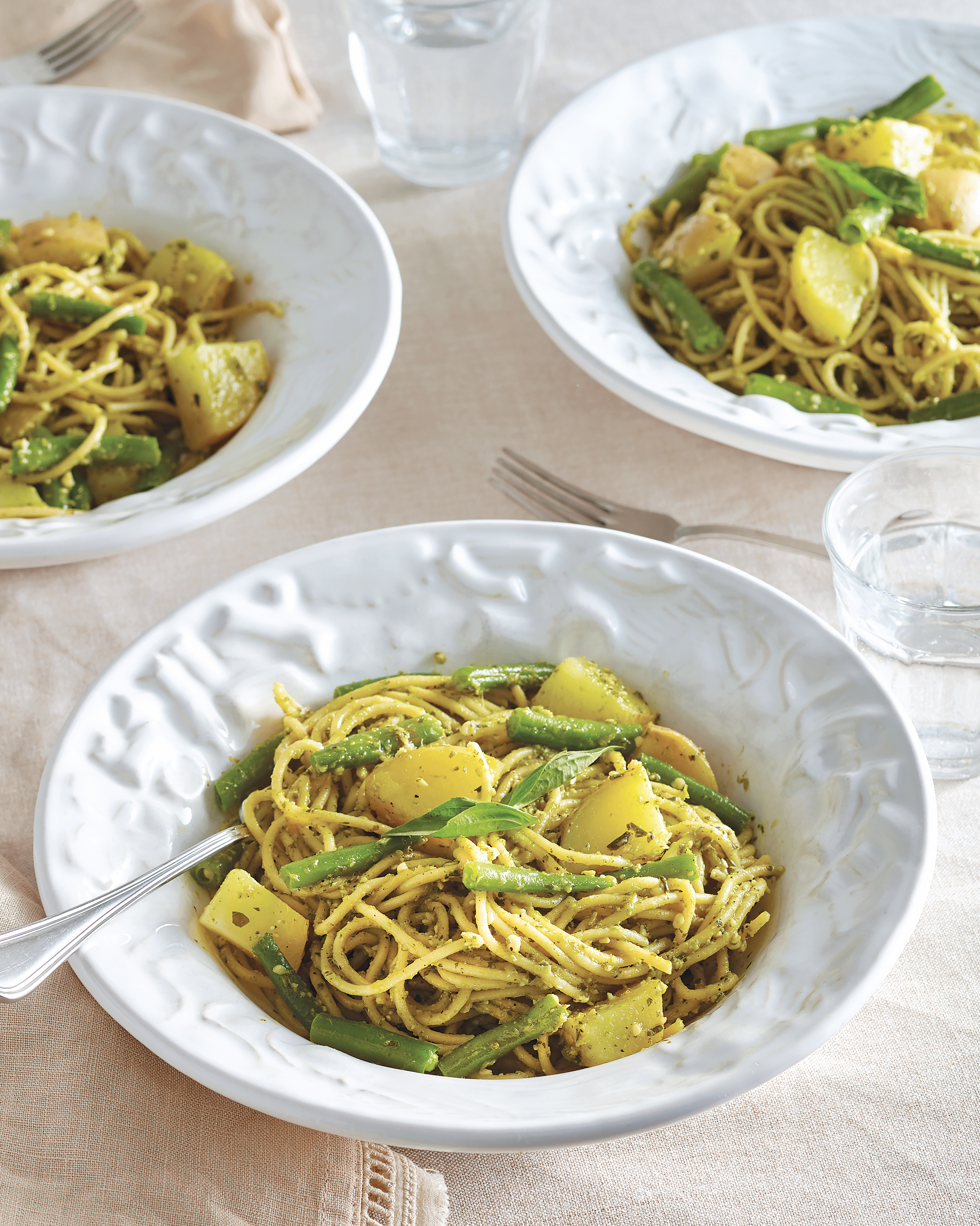 Trenette al Pesto Luca copy?width=698&height=466&fit=crop&auto=webp&dpr=4