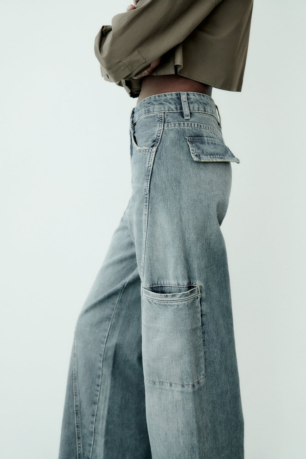 Zara Mid-Rise Cargo Pants