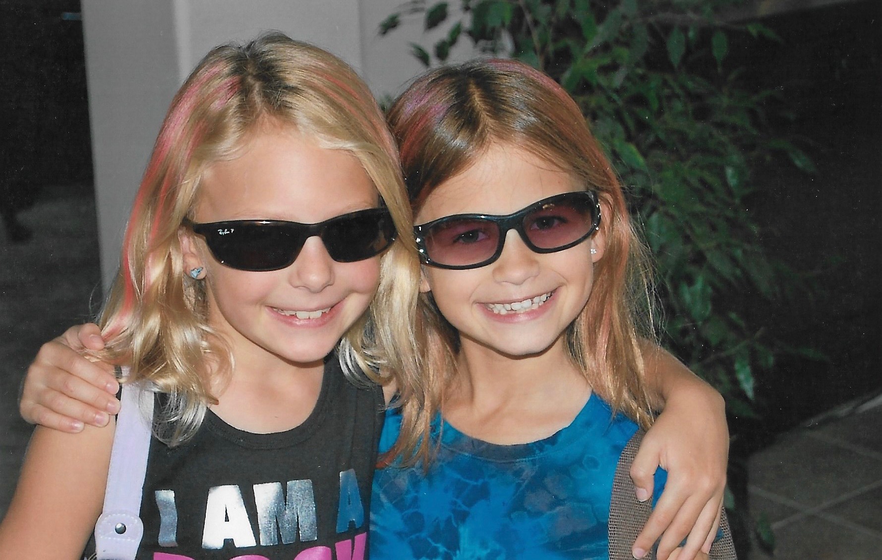 Picture of me and a friend in 2009 going to the Jonas Brothers in concert!