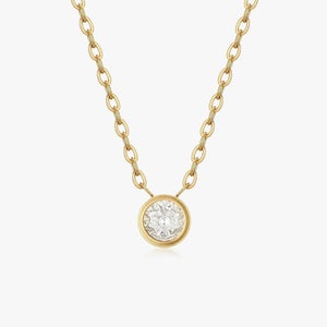 Flare & Co Single Gem Necklace