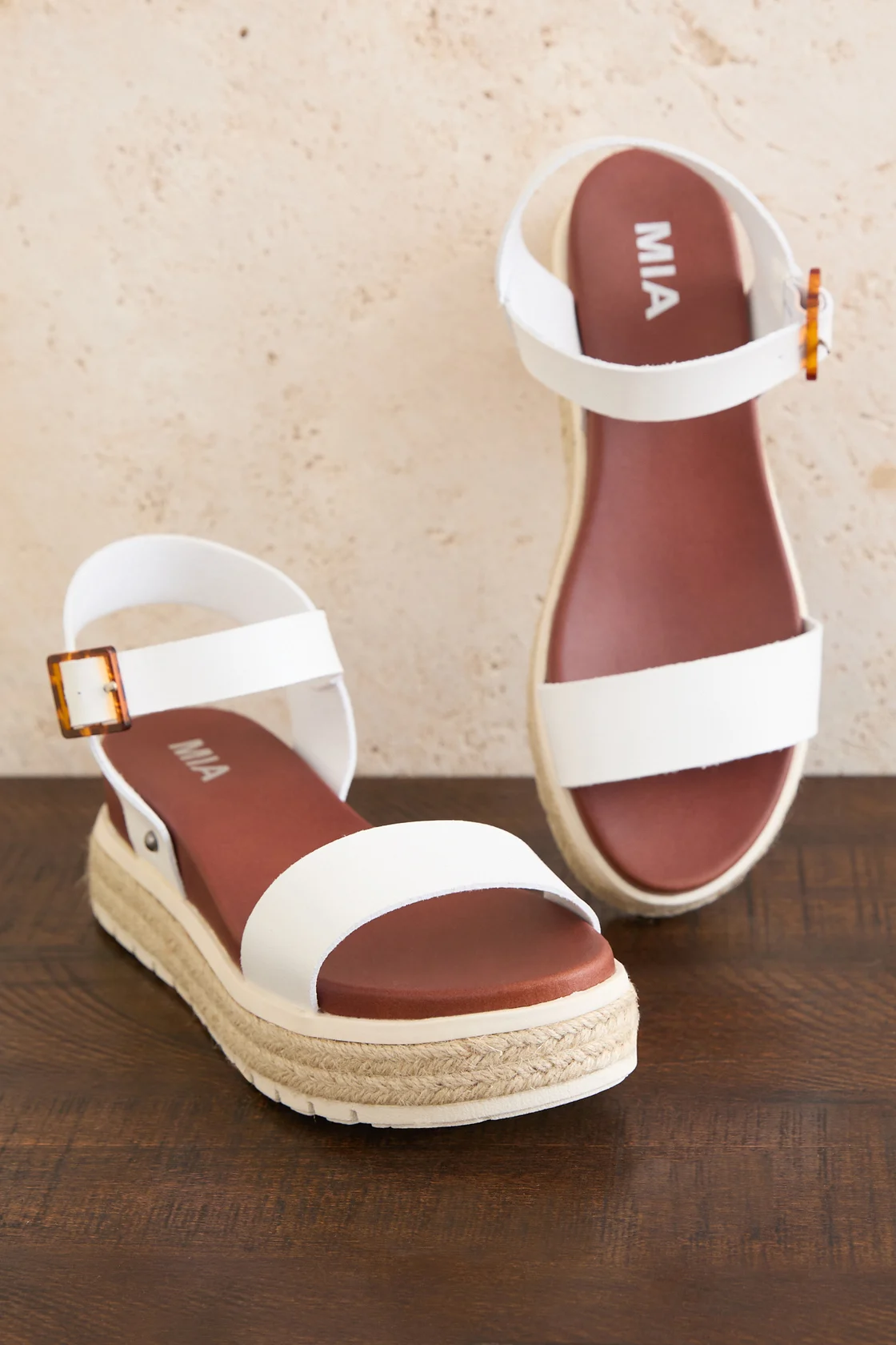 Altar’d State Kiera Platform Sandal