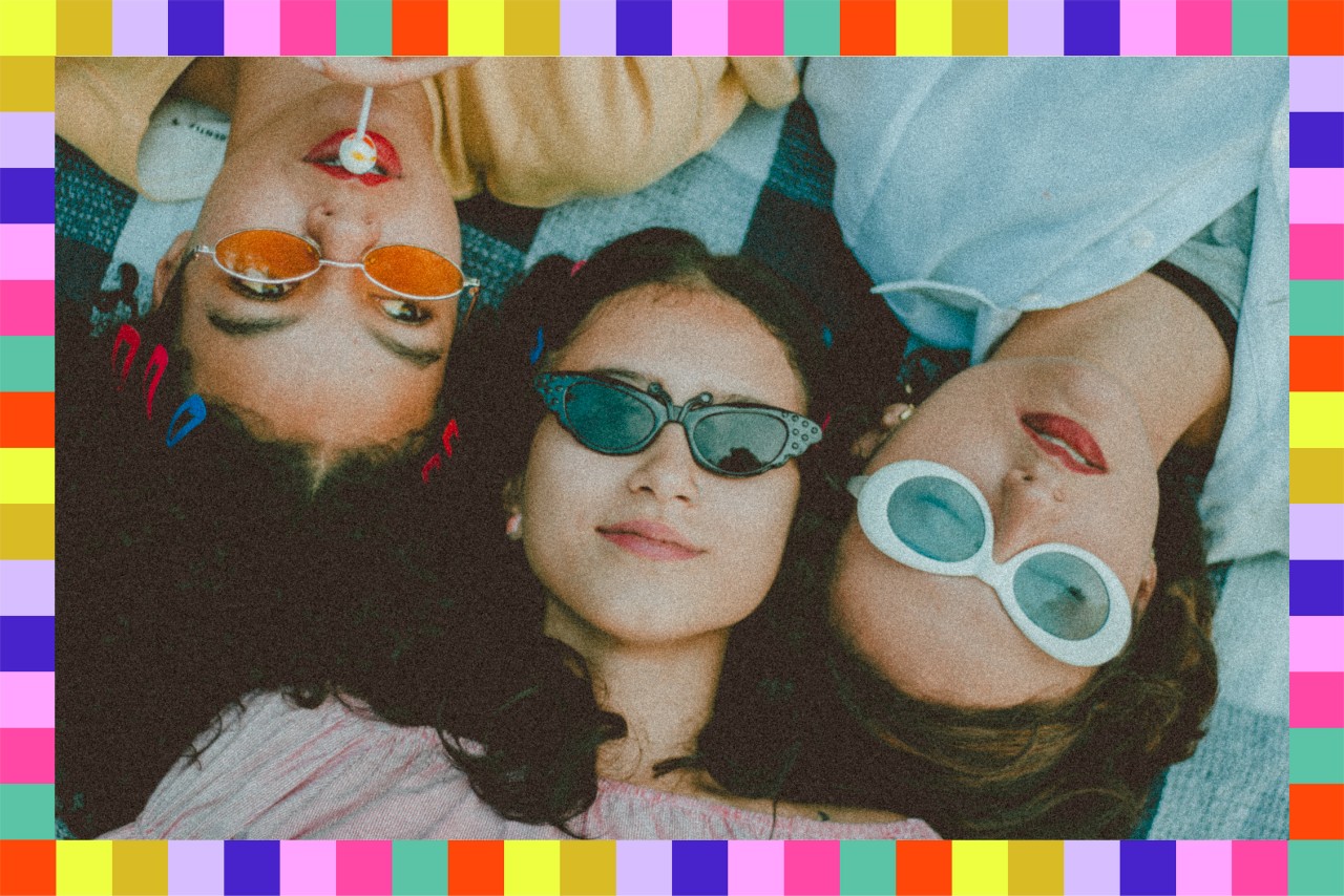 Who Should You Kiss On New Years Eve Consider Your Friends?width=698&height=466&fit=crop&auto=webp&dpr=4