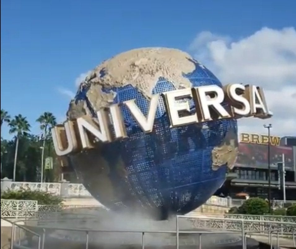 universal globe