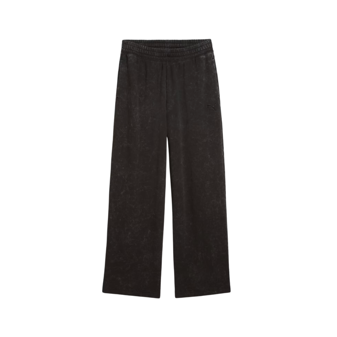 Black wide-leg pants with an elastic waistband, featuring a subtle acid wash texture. The style conveys a casual and relaxed tone.