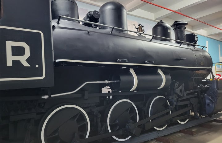 steam powered trainjpg by Gabriela Quiones?width=719&height=464&fit=crop&auto=webp