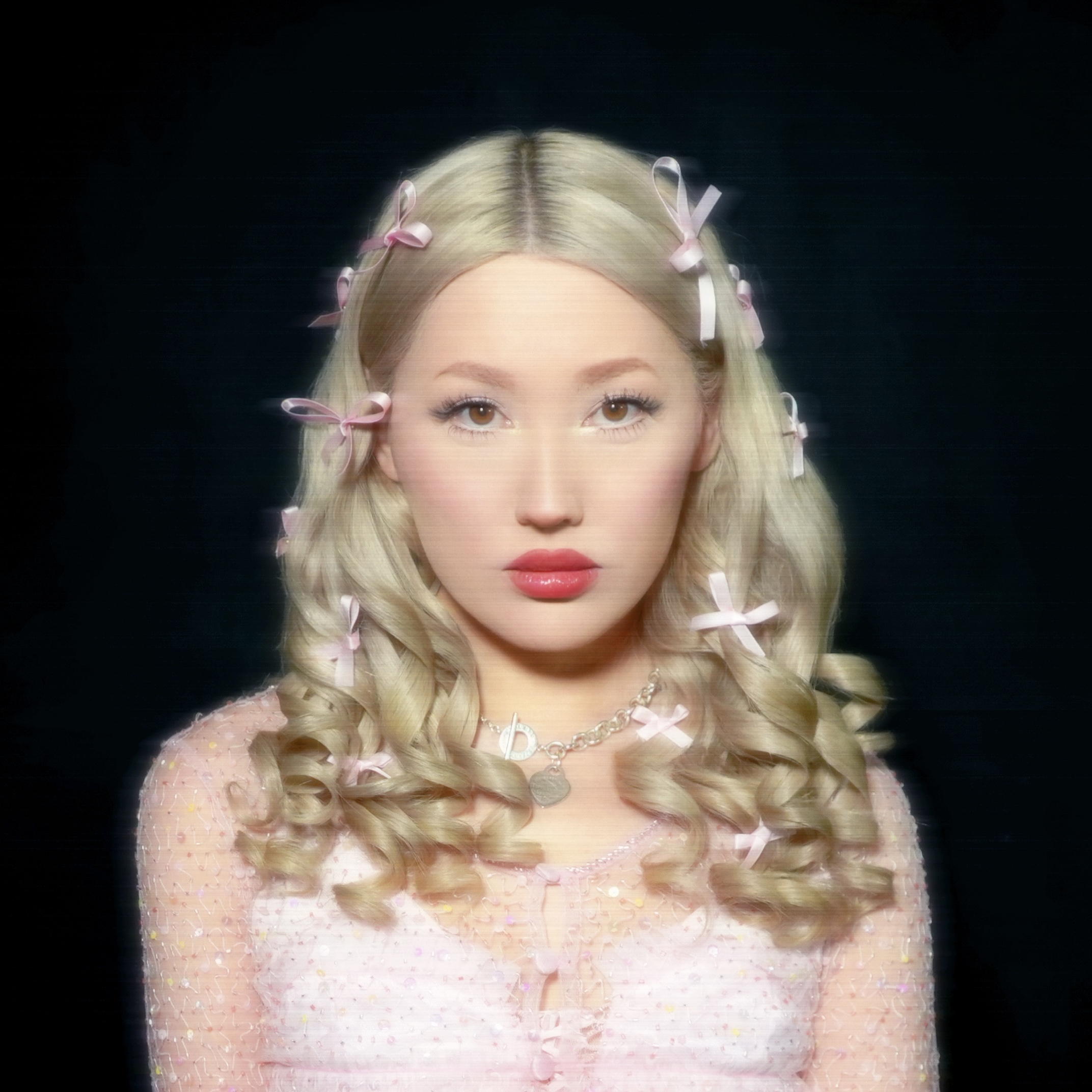 Alex Sloane press photos