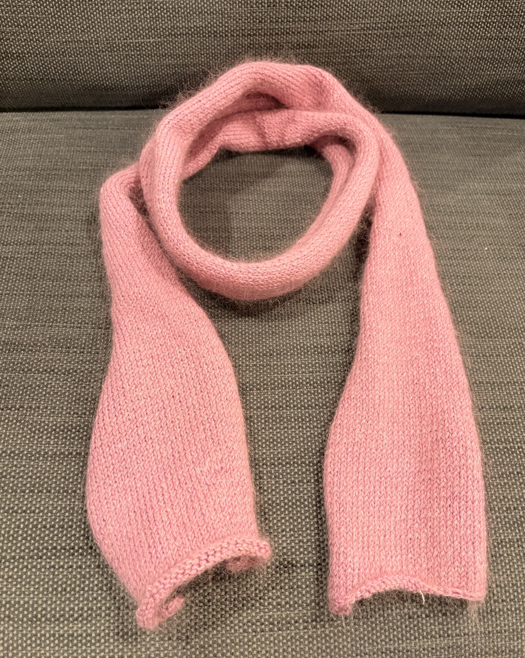 knit pink scarf