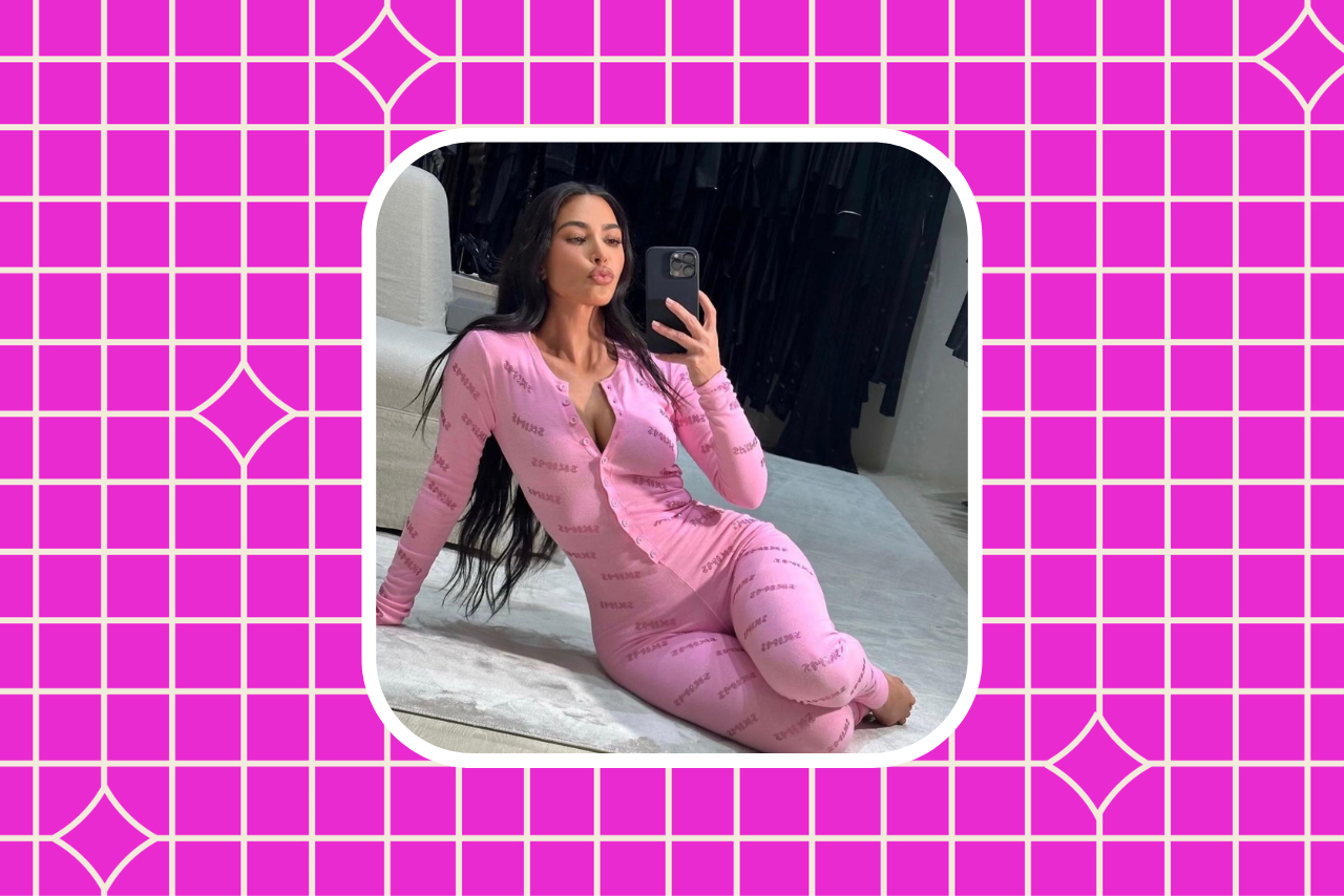 kim kardashian takes a mirror selfie