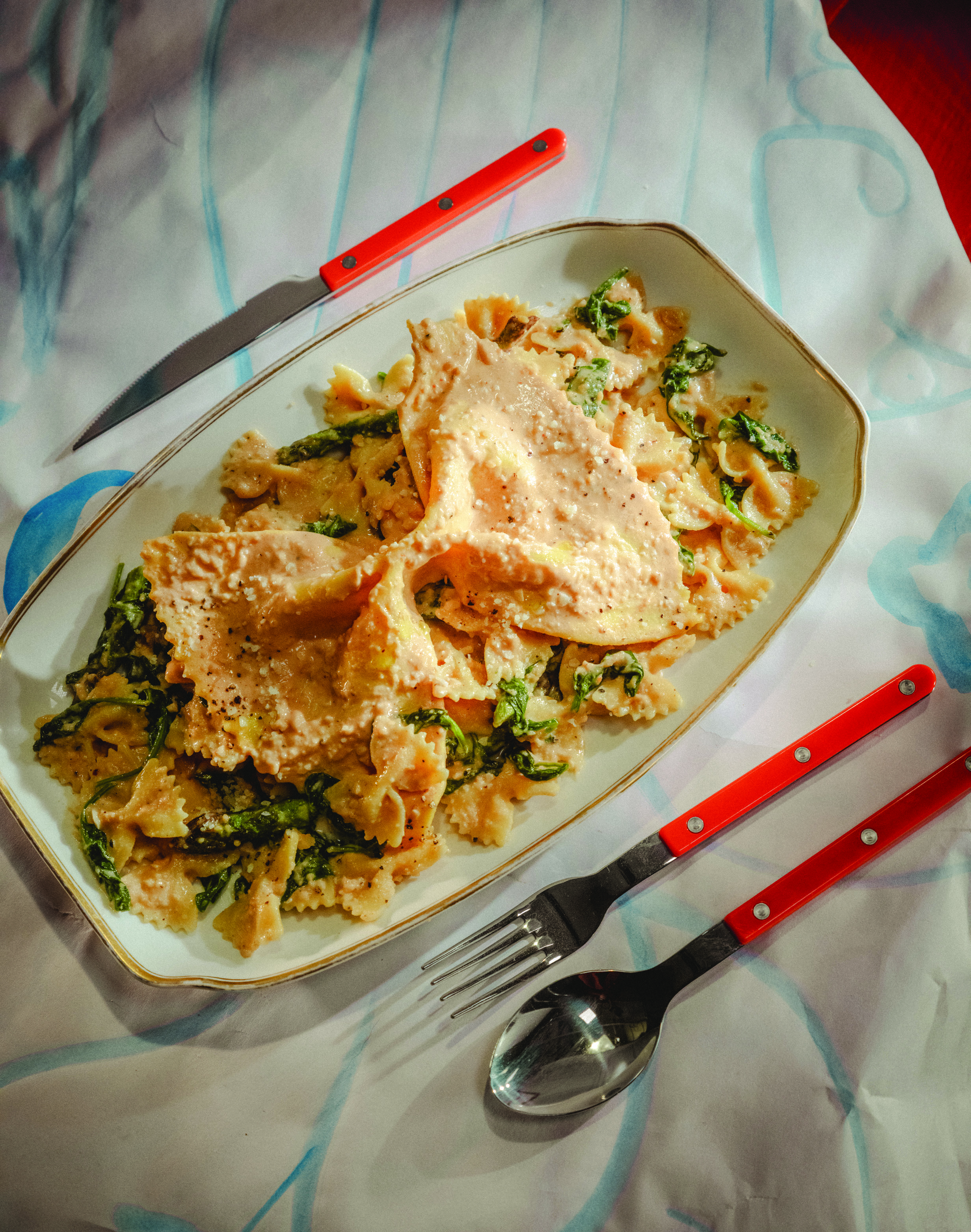 AllIThinkAboutIsFood PG182 183 LemonyBowTieswithSpinachandAsparagus?width=698&height=466&fit=crop&auto=webp&dpr=4