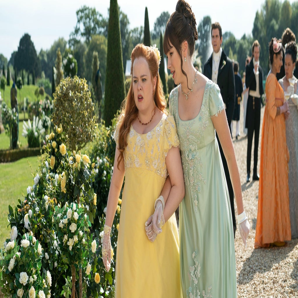 Will Penelope & Eloise Make Up In ‘Bridgerton’ Season 3? This New 