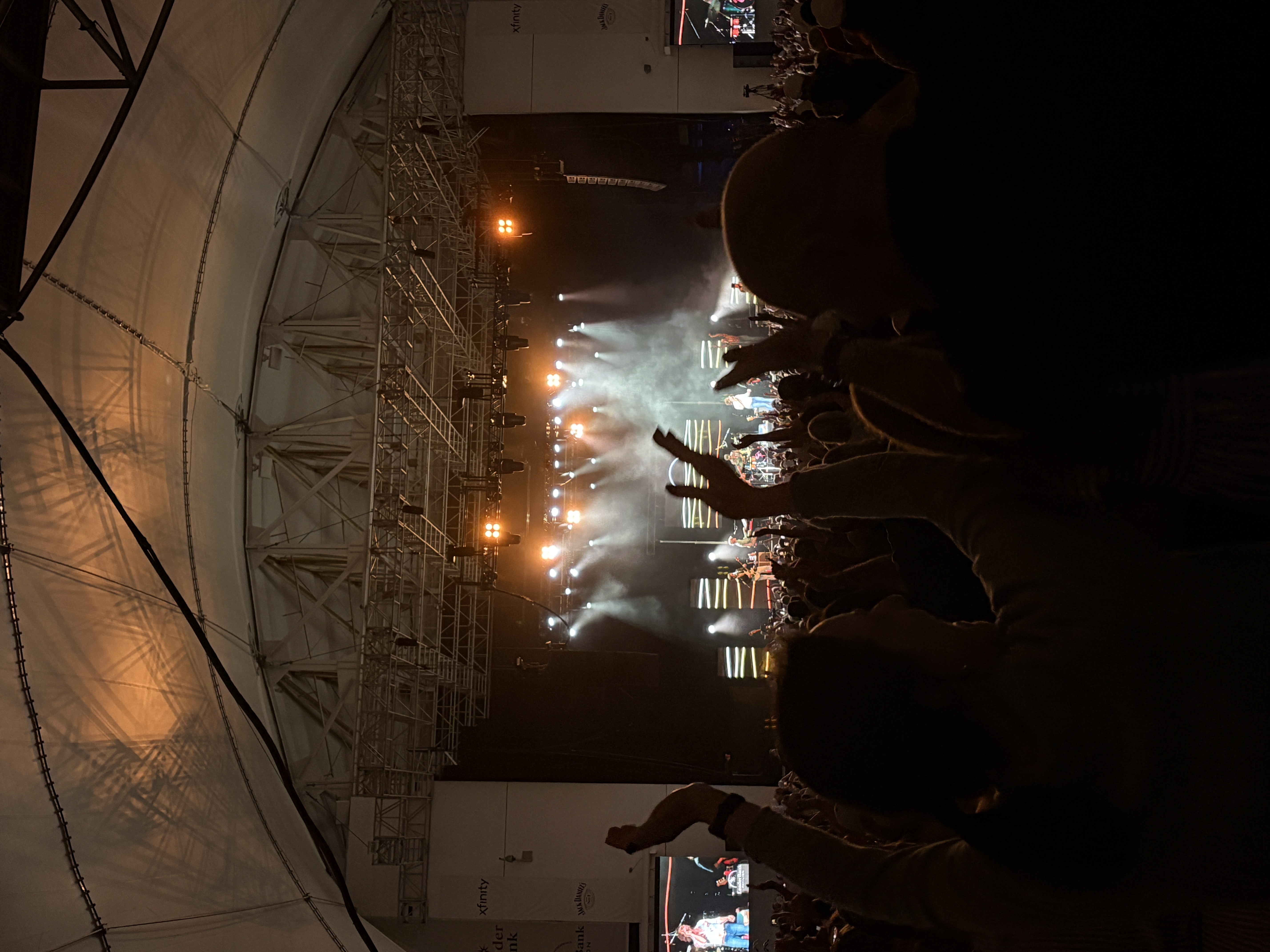 Yacht Rock Review Concert