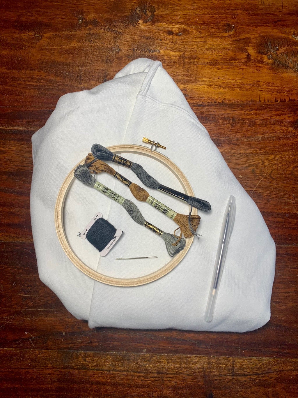 Supplies used for appa embroidery