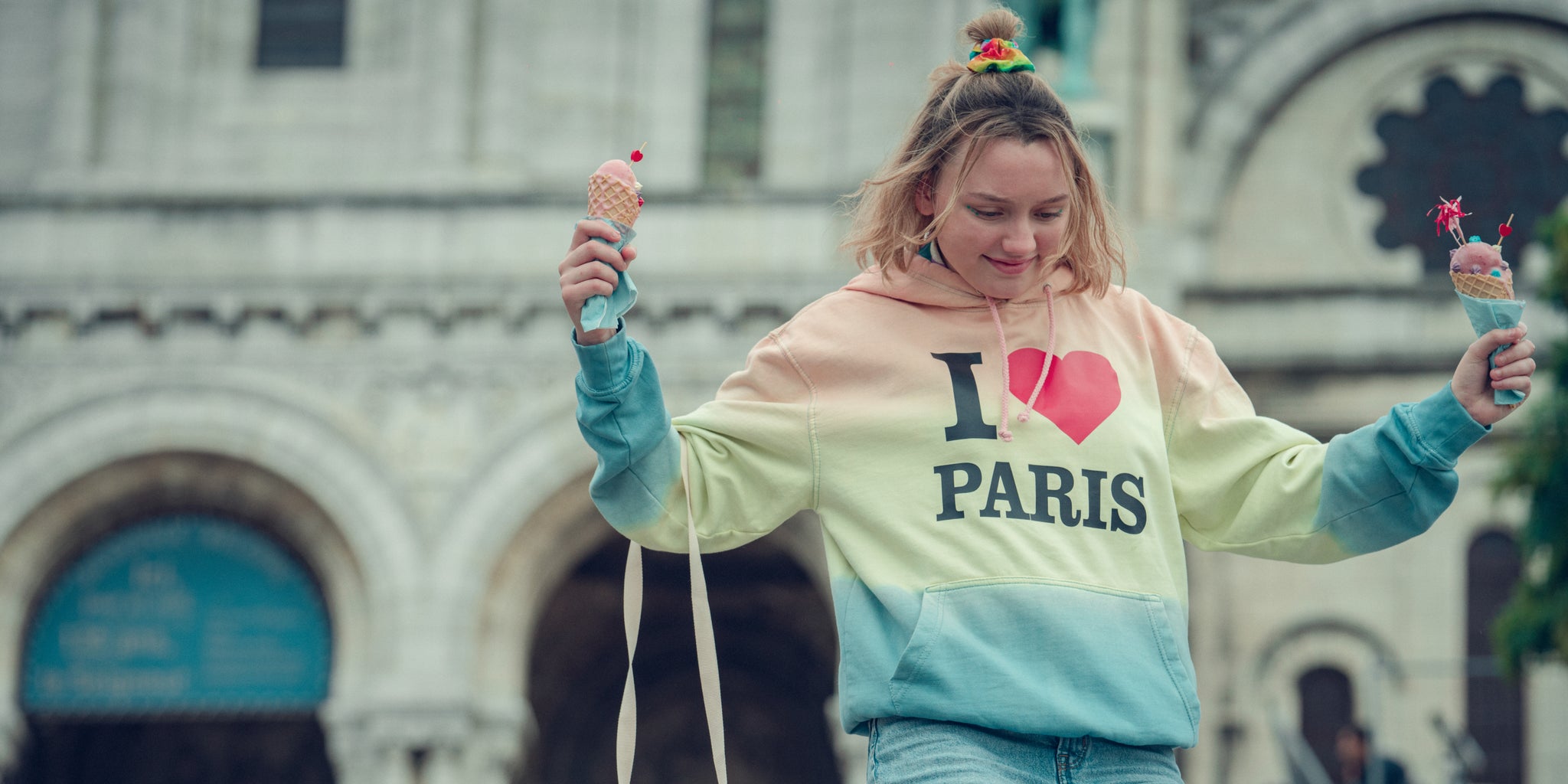 imogen in paris in heartstopper season 2