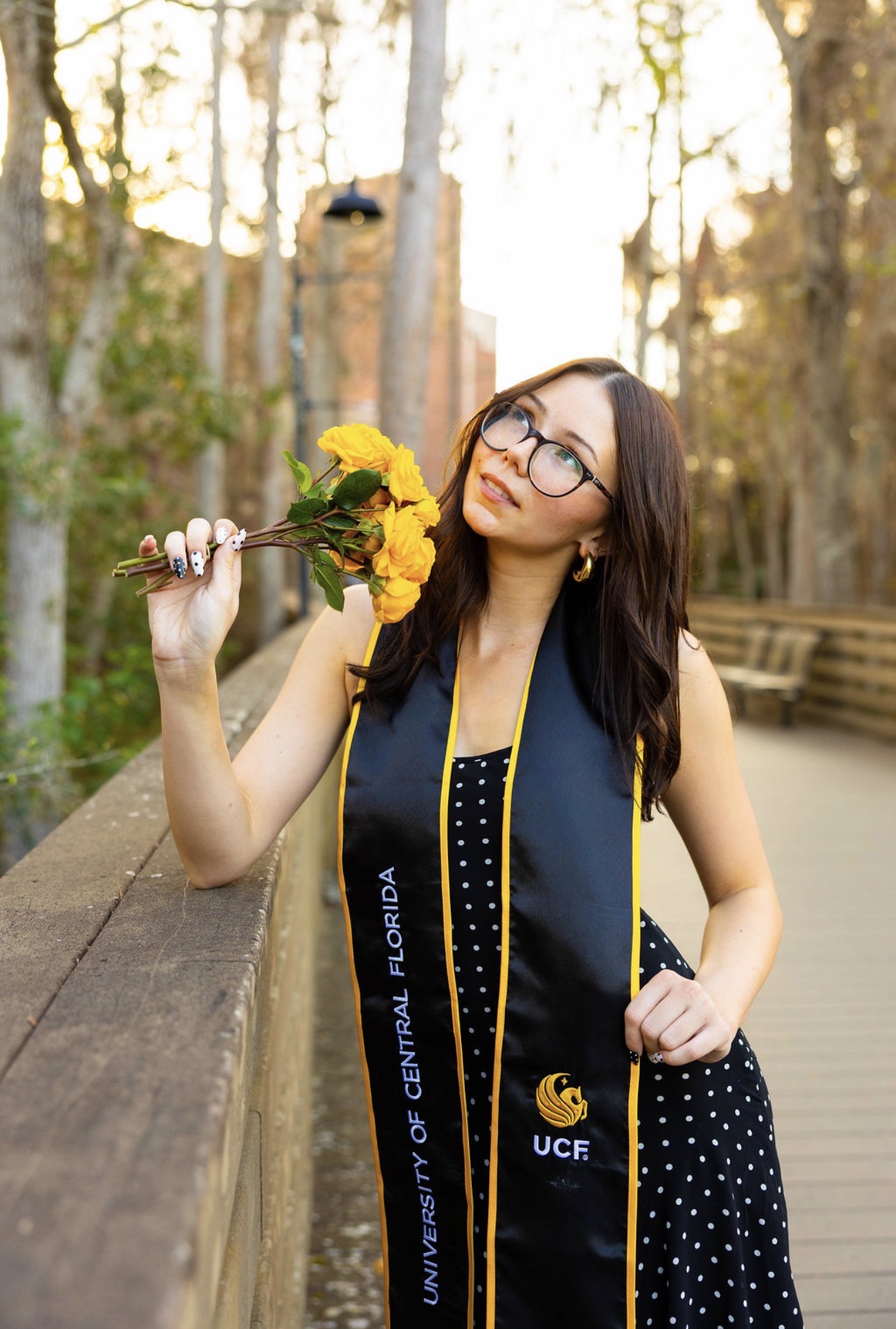 Grad Poses - Grad photos article for the girlies -  Katie Powell Resubmission with written approval by photographer