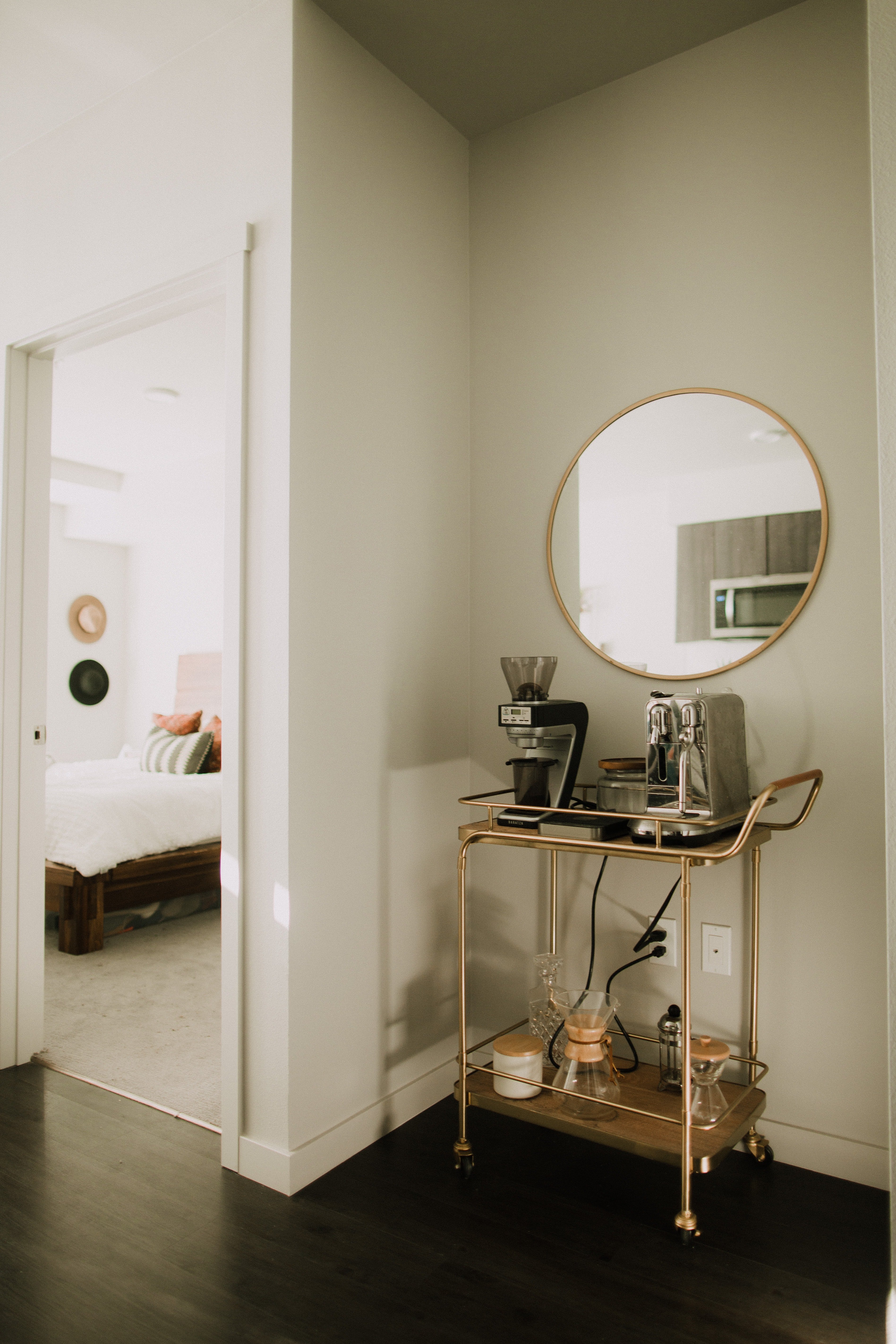 blake carpenter 40bbHE5Hz E unsplash?width=698&height=466&fit=crop&auto=webp&dpr=4