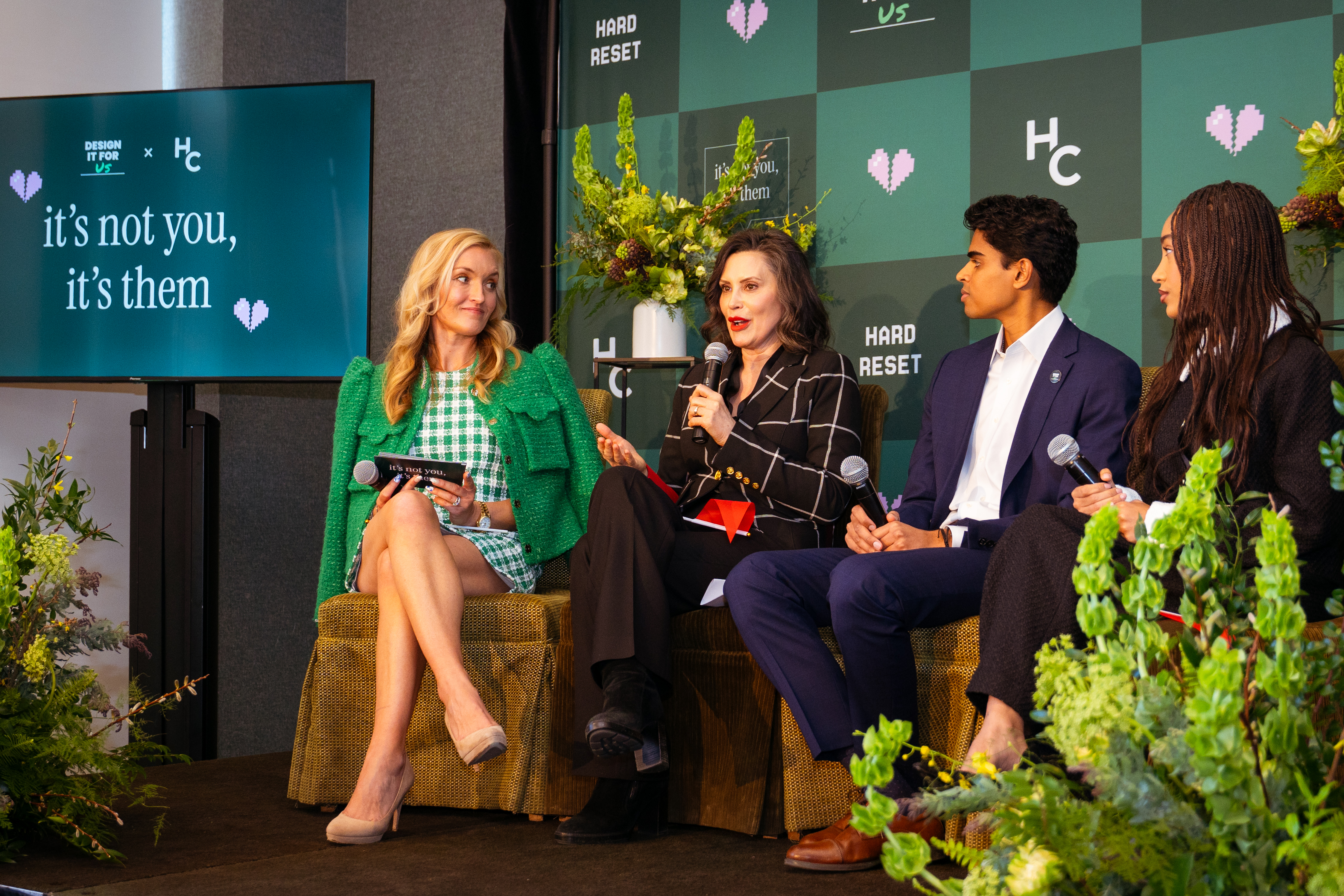 HerCampus 14?width=287&height=192&fit=crop&auto=webp&dpr=4