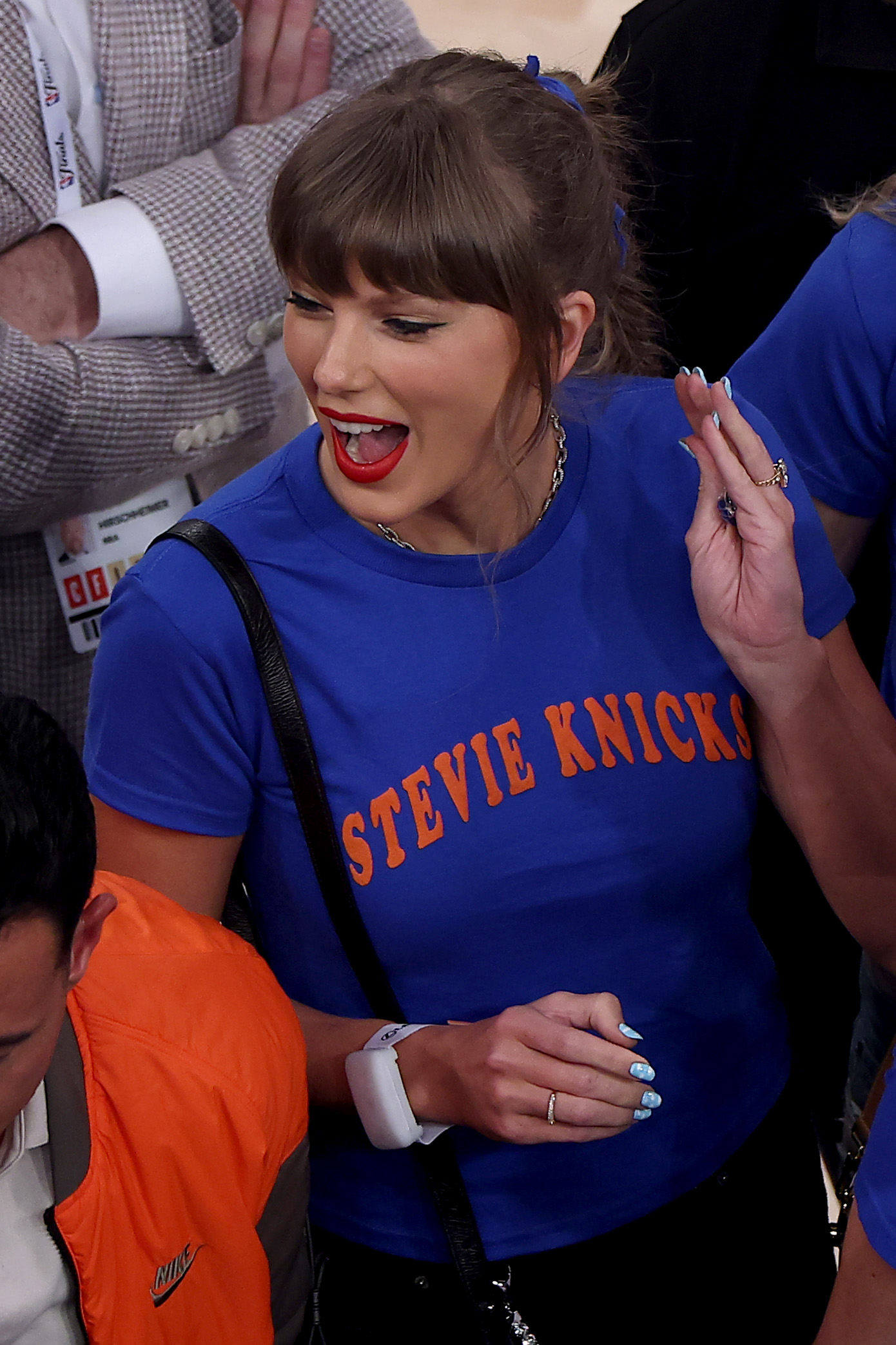 taylor swift knicks pun shirt
