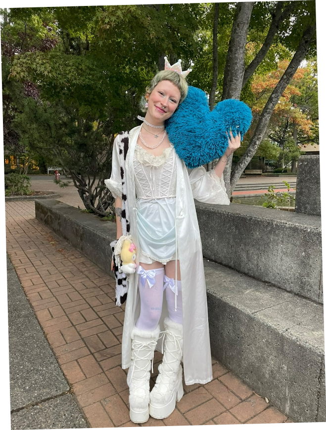 Competitor for UVic\'s performative lesbian competition