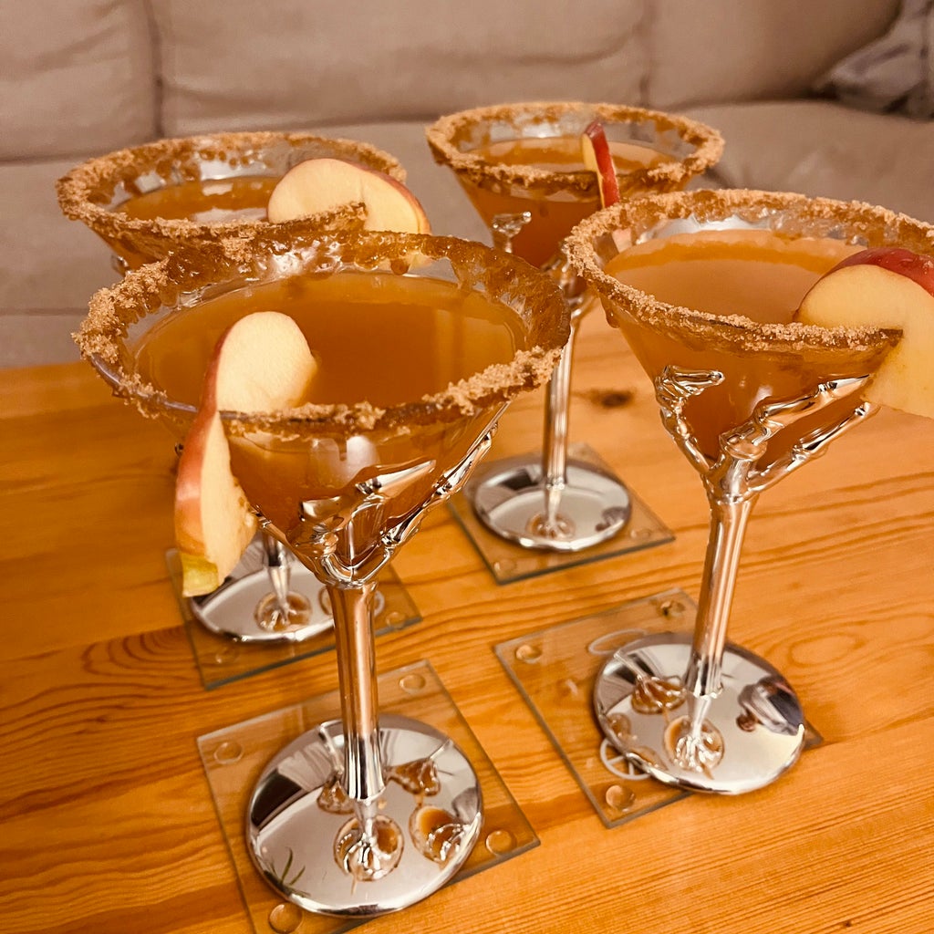 cocktail in glasses on table