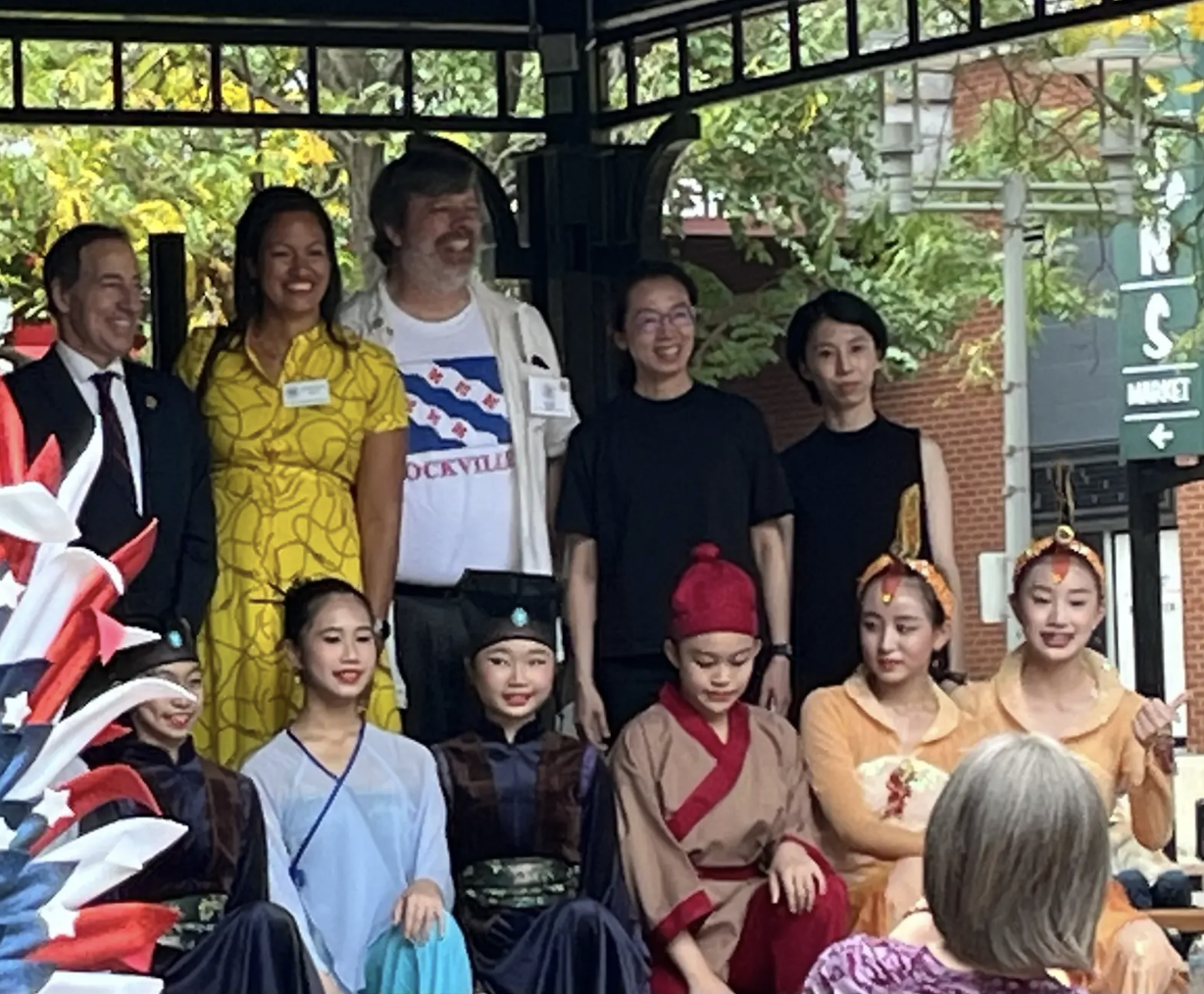 Rep. Jamie Raskin (MD-D) poses at the Taiwan Bubble Tea Festival